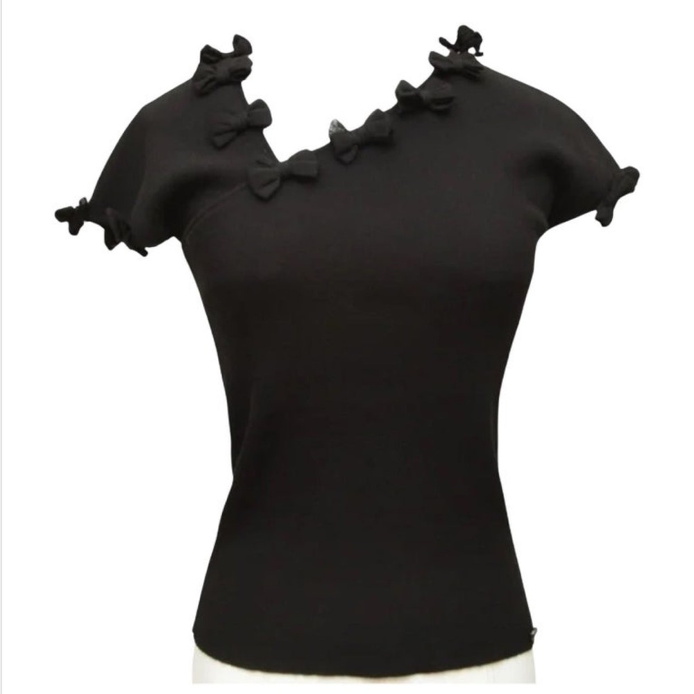 CHANEL Vintage Black Bow-Embellished Short Sleeve Sweater